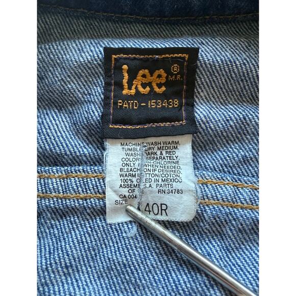 Vintage 90s Lee Denim Trucker Jean Jacket Size 40 Regular Size Medium - Picture 3 of 8